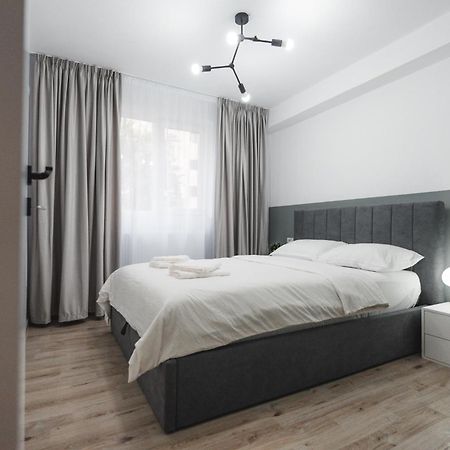 Apartament Iulia Si Alex Куртя-де-Арджеш Экстерьер фото