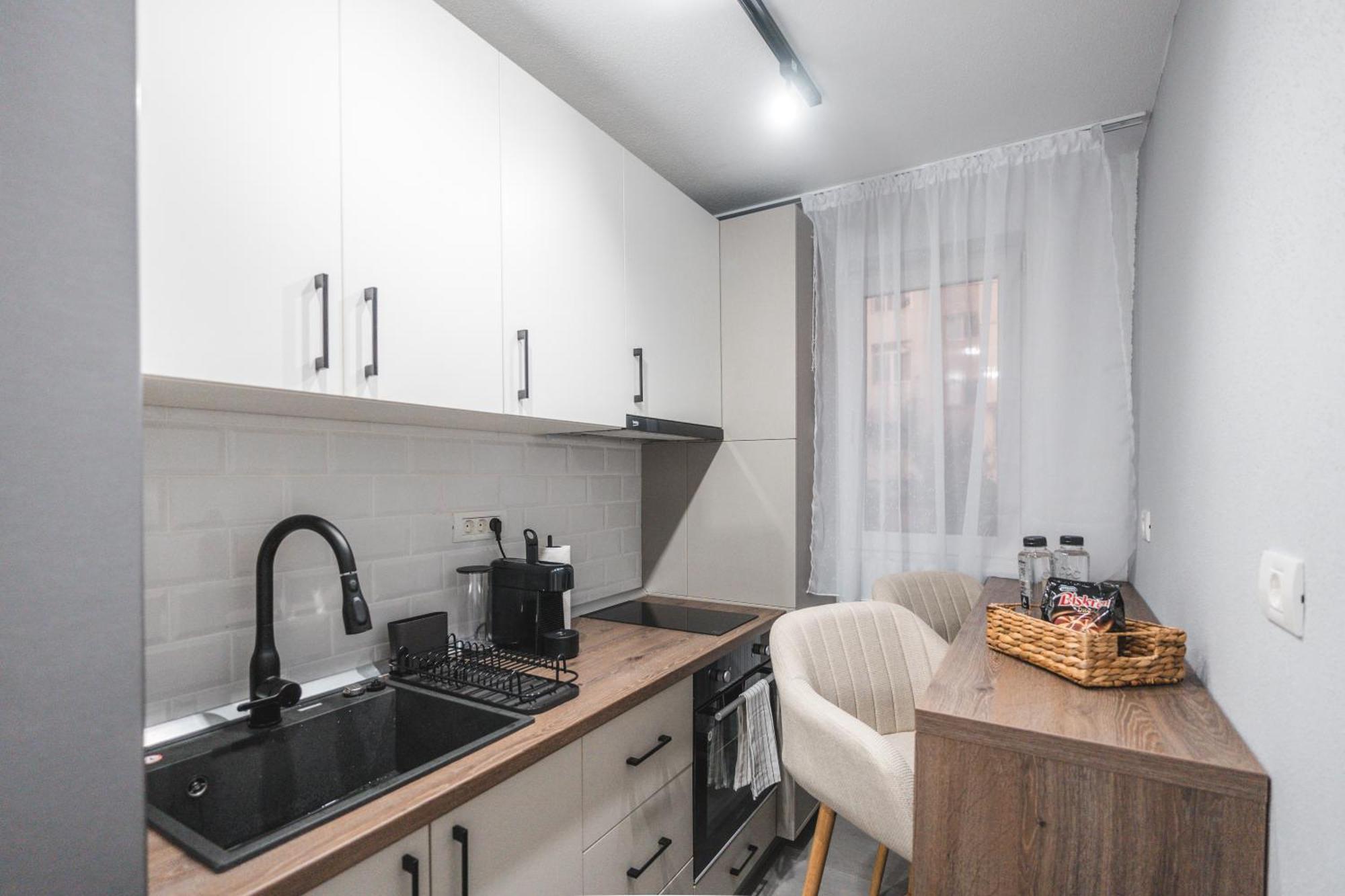 Apartament Iulia Si Alex Куртя-де-Арджеш Экстерьер фото